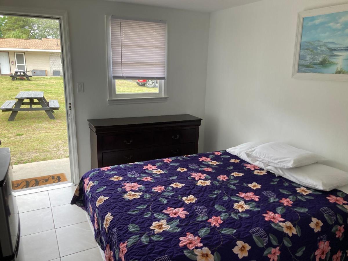 Riviera Motor Lodge Atlantic Beach Extérieur photo